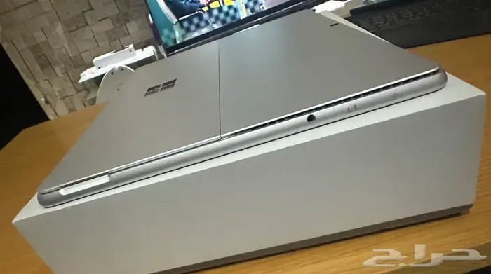 للبيع مايكروسوفت سيرفس pro8 اخو الجديد 8