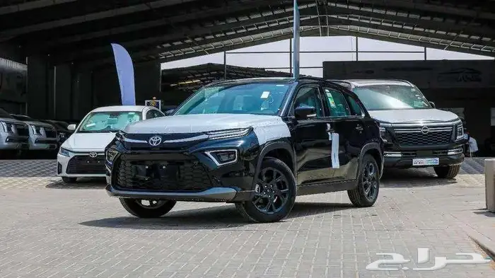 تويوتا اوربان GL ستاندر 2025 و GLX كاش واقساط باقل الاسعار 2