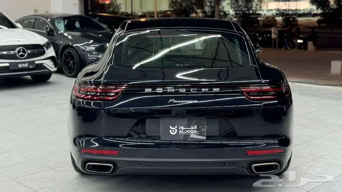 2018بورش باناميرا PORSCHE Panamera 4