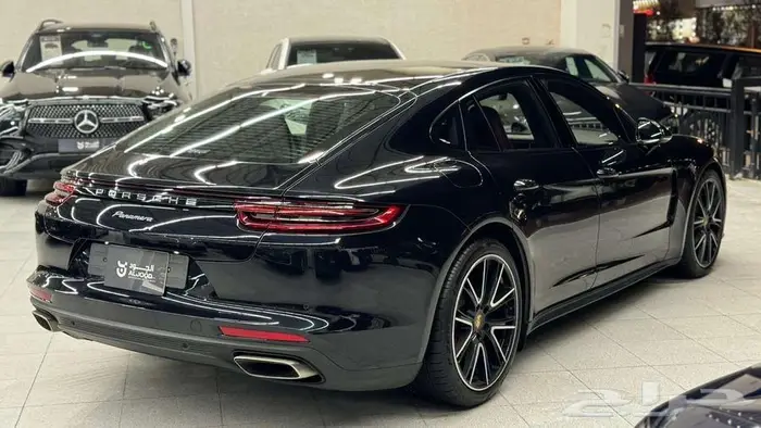 2018بورش باناميرا PORSCHE Panamera 5