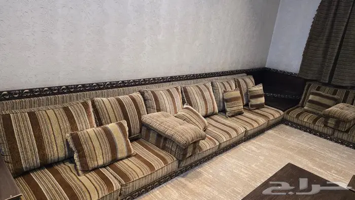 كنب نظيف مره 4في 6 1