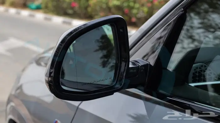 2025 BMW X6 XDRIVE 40i M SPORT 3.0L AWD GCC 35