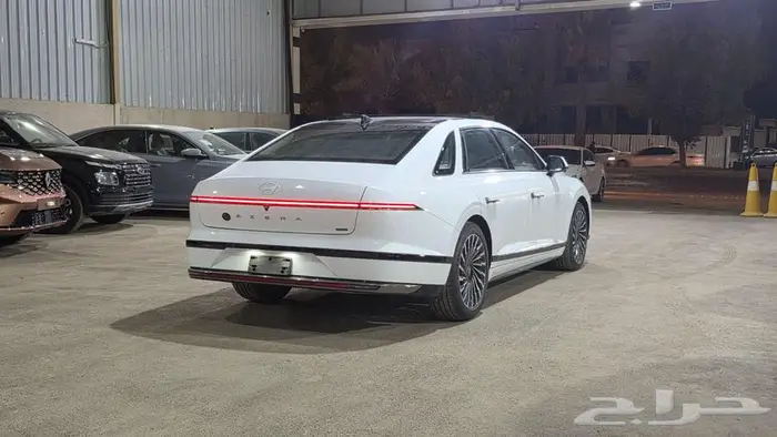 هونداي ازيرا كاليجرافي فل موديل 2025 بقسط شهري 2661 ريال 5