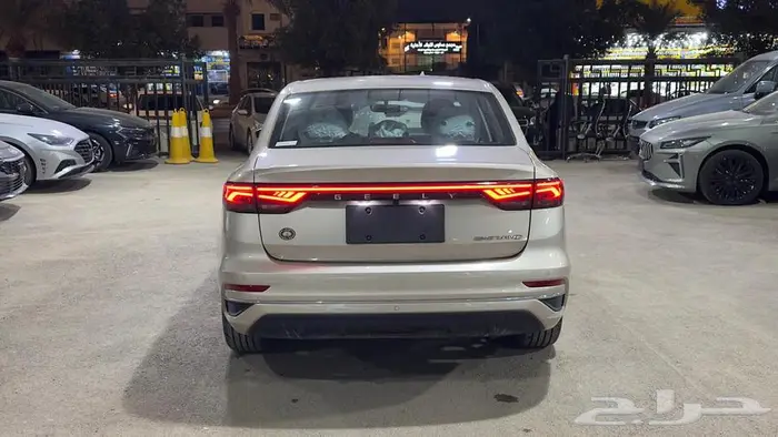 جيلي امجراند فل كامل CVT موديل 2024 قسط 799 عرض خاص 5