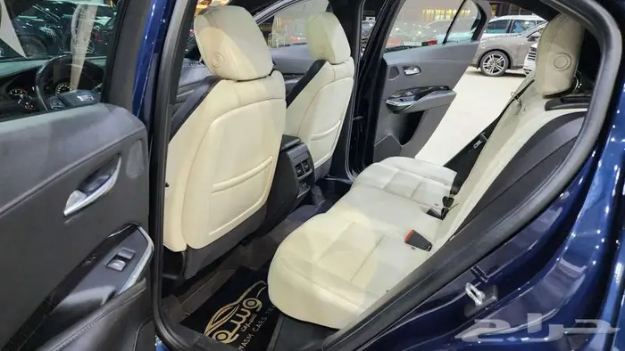 كاديلاك XT4 2019 بحالة ممتازة 32