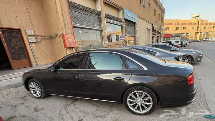 اودي 2012 A8 تشارجر 1