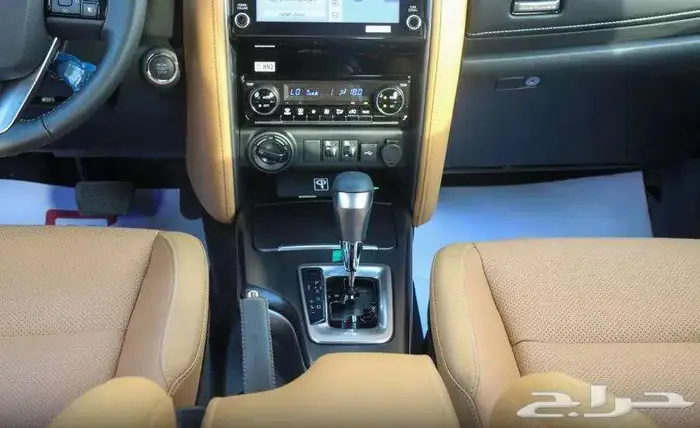 فورشنر بنزين 6سلندر VX1 موديل 2025 10