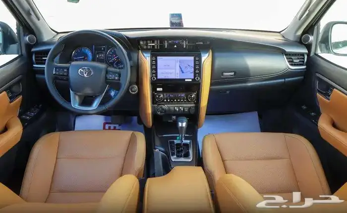 فورشنر بنزين 6سلندر VX1 موديل 2025 13