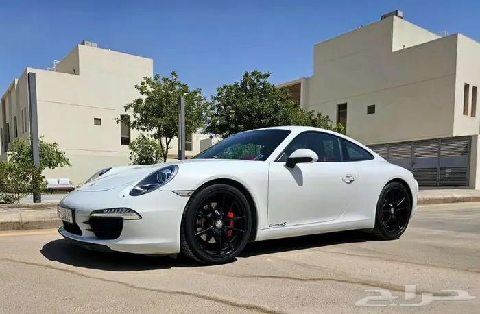للبيع بورش ابيض 911 كاريرا S موديل 2015 2