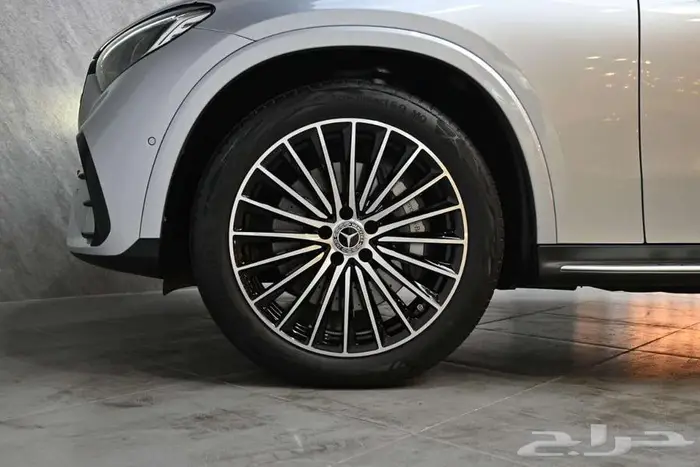 مرسيدس GLC200 4matic 2025 خليجي 5