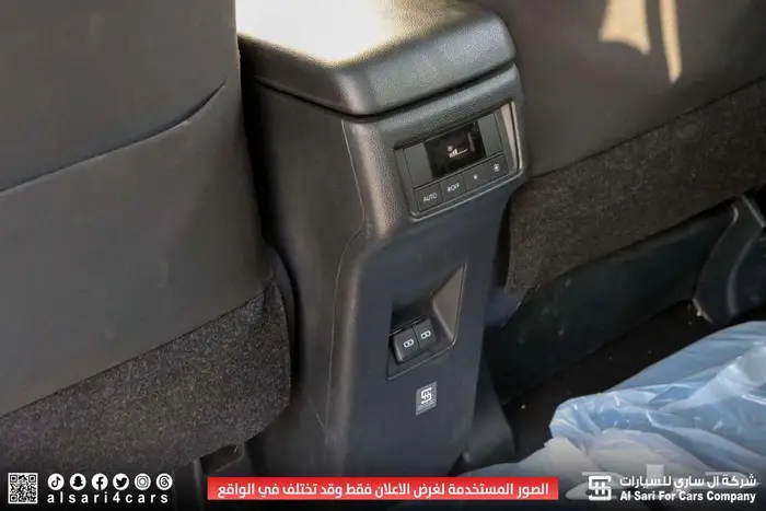 تويوتا انوفا GL هايبرد 2024 22
