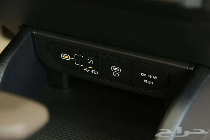 كيا K4 GLS 2026 الجديدة متوفرة الآن لدى صالح للسيارات 23