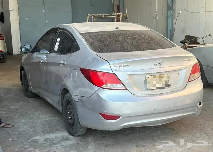 للبيع اكسنت 2012 1
