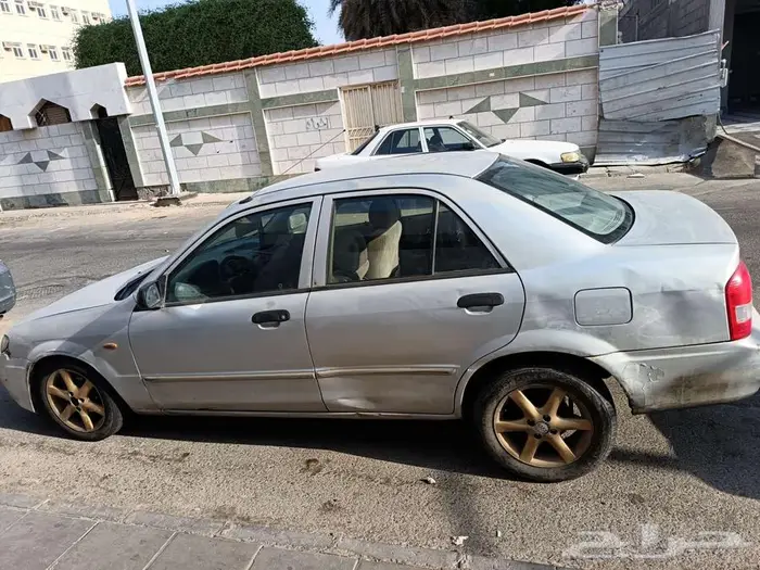 مازدا 323 جدة 1