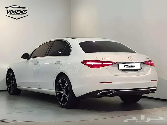 مرسيدس C300 أفانجارد 4MATIC 2023 1