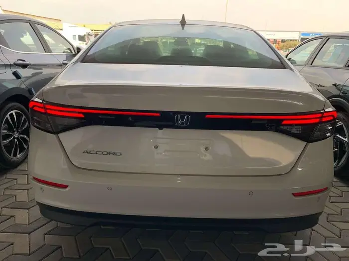 هوندا اكورد 2025 الشكل الجديد ستاندر 8