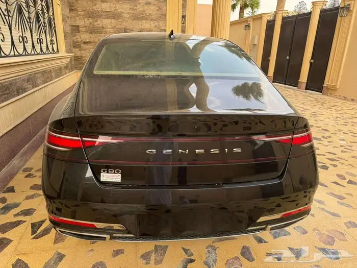 للبيع جينسيس G90 1
