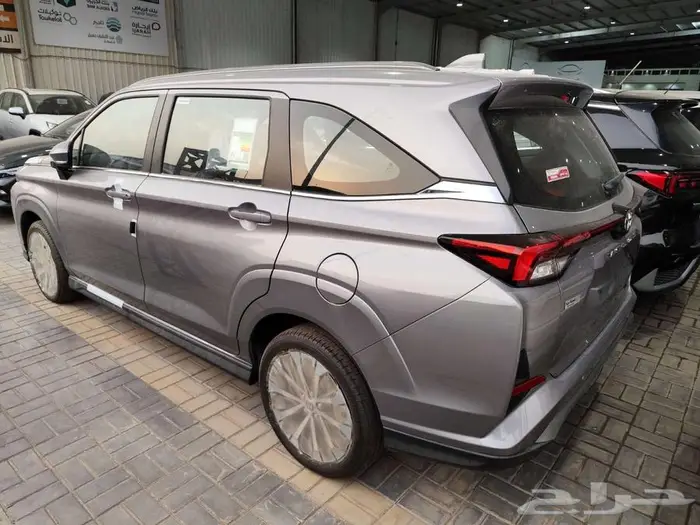 تويوتا فيلوز GLX 2025 4