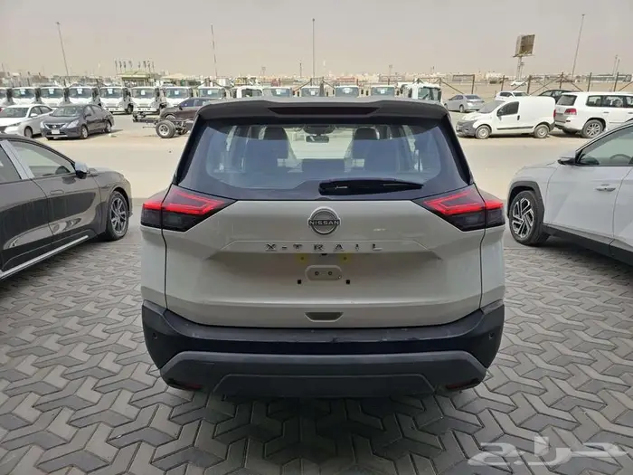 نيسان اكستريل 5 راكب بدون دبل 2025 نقدا وتقسيط 3