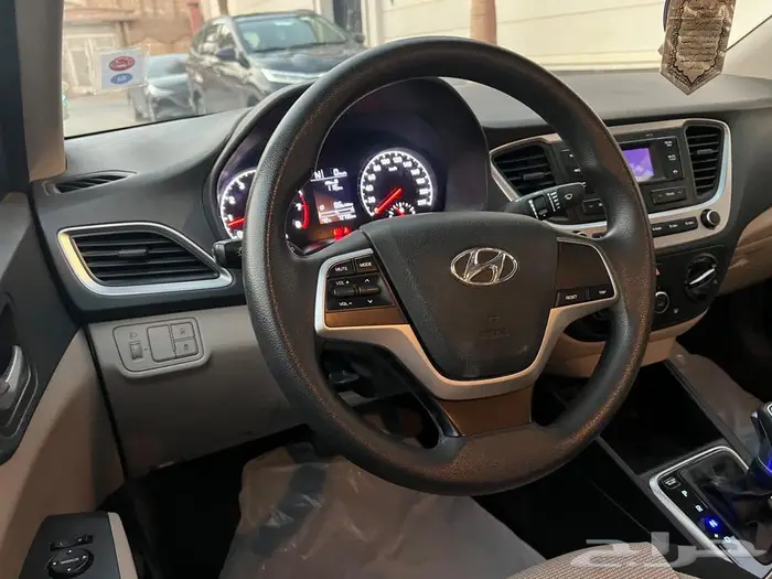 اكسنت نظيفة جدا عداد قليل 8