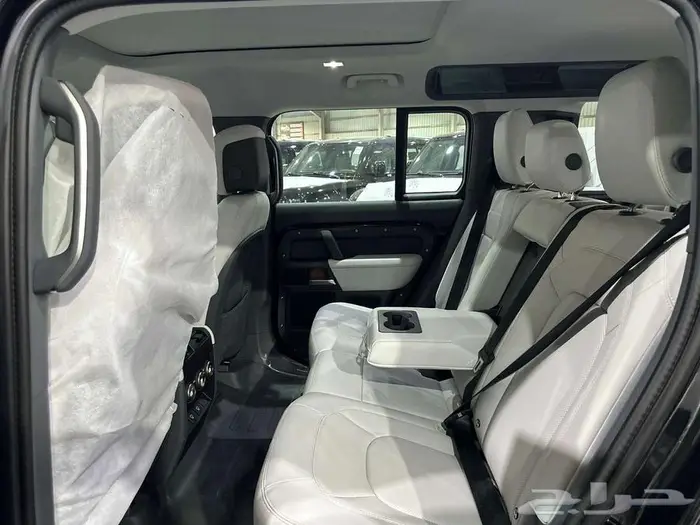 لاند روفر ديفندر موديل 2025 6 سلندر سعودى عرض خاص 12