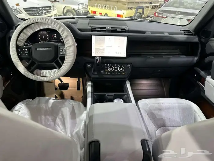 لاند روفر ديفندر موديل 2025 6 سلندر سعودى عرض خاص 2