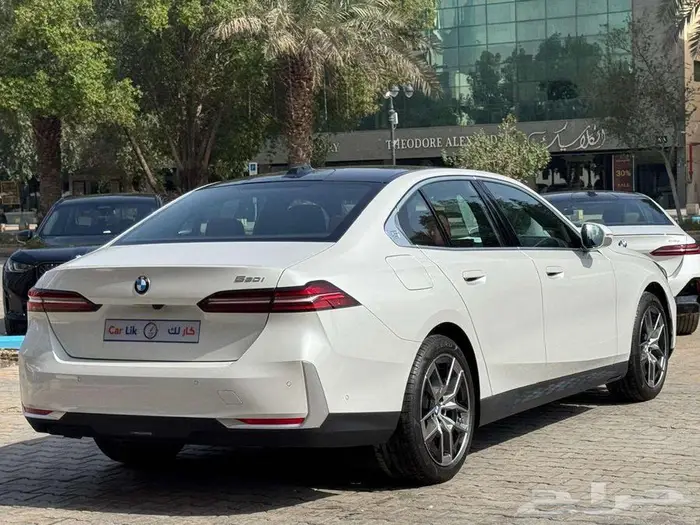 بي ام دبليو -520 اي-2025 وكاله جميع الالوان 6