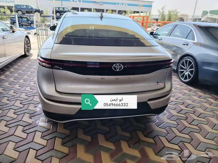 تويوتا كراون بريميوم 2025 3