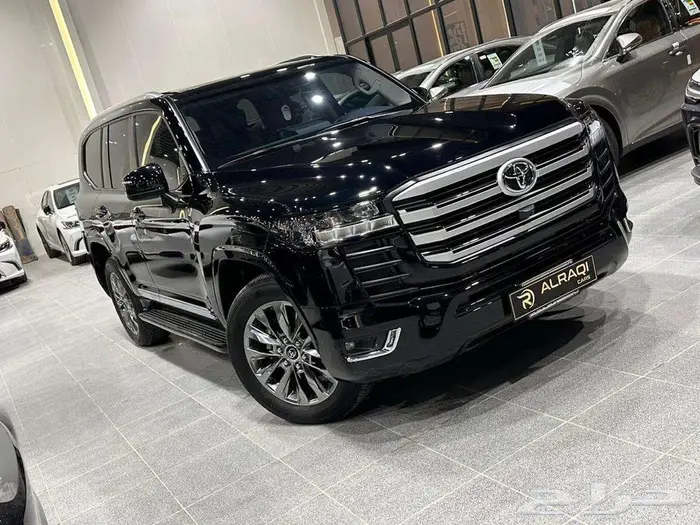 لاندكروزر L4 2024 2