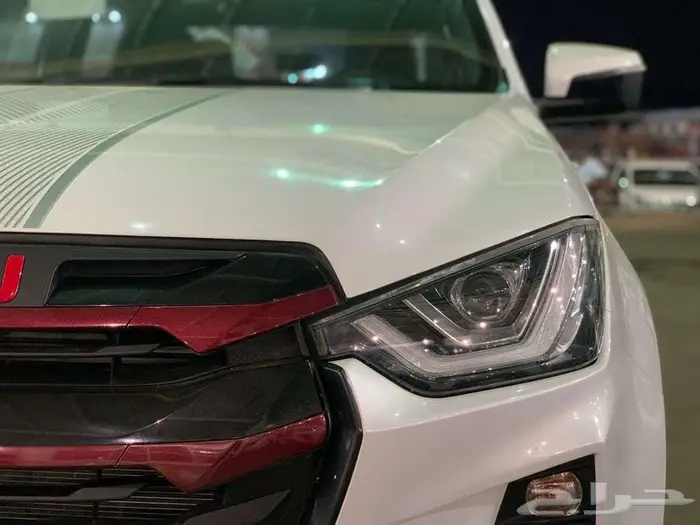 ايسوزو ديماكس GT موديل 2023 فل كامل 3