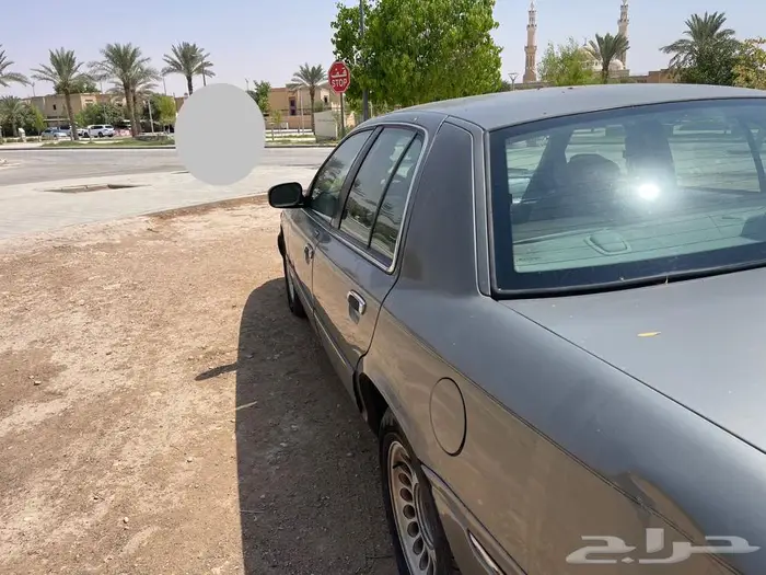 فورد جراند ماركيز 2002 للبيع 15