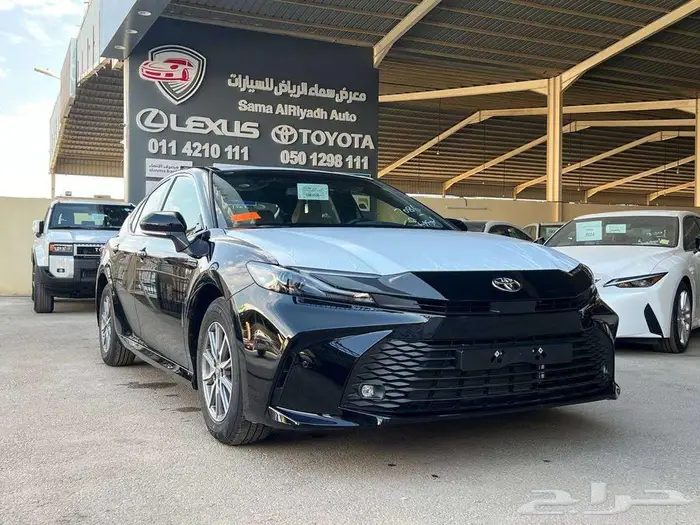 تويوتا كامري E ستاندر بنزين 2025 سعودي 0