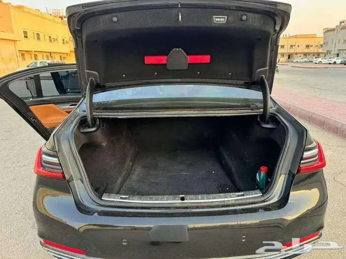 بي ام دبليو 2020 الفئة 730 فل كامل 8