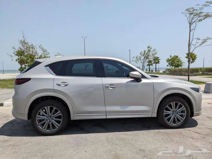 2025 Mazda CX-5   13K km   2.5l - High Plus Trim 3
