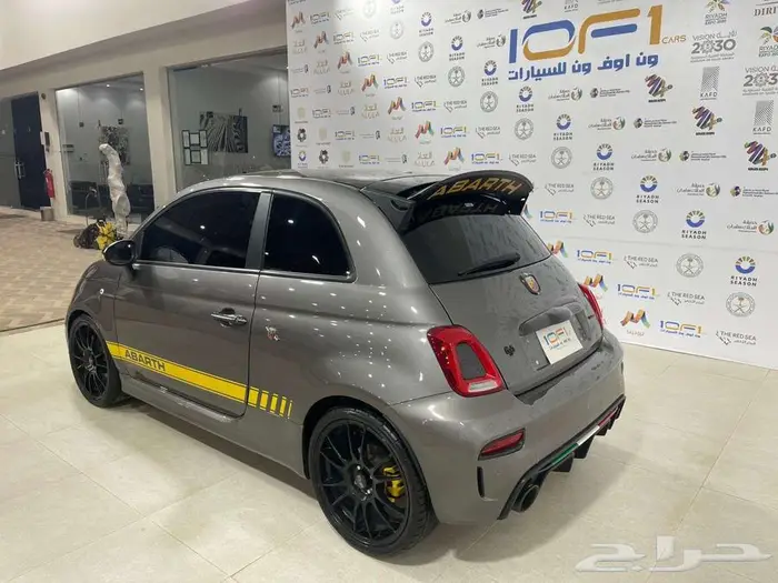 ابارث 695 - 2023 -21.000KM 4