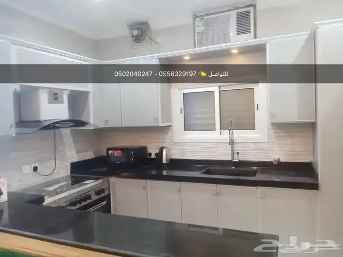 شقة(مفروشة) للعوائل فقط حي العزيزية الدفاع مقابل مشغل نسمات 12