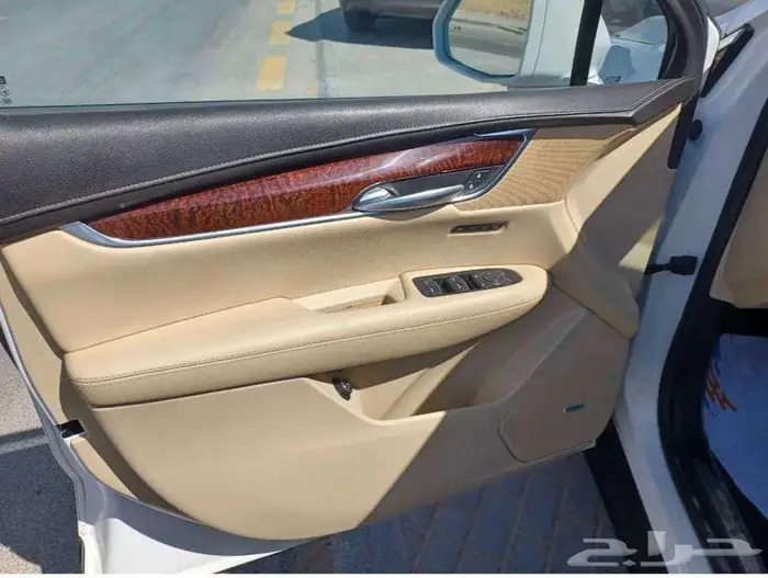 كاديلاك XT5 V6 3.6L 14