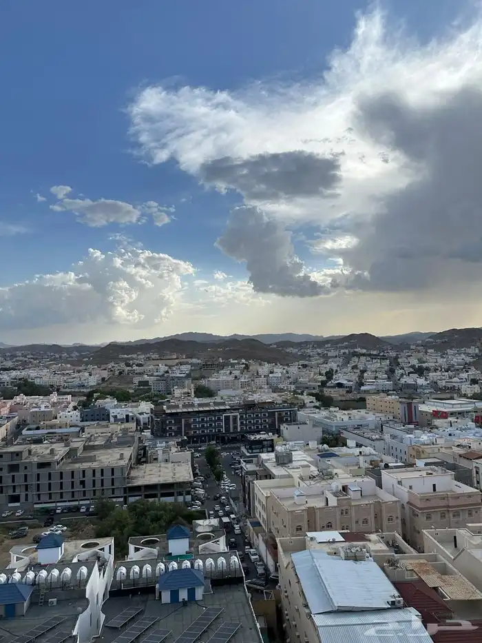 عمارة جديده في شهار للبيع مطله على الطائف كامل 21
