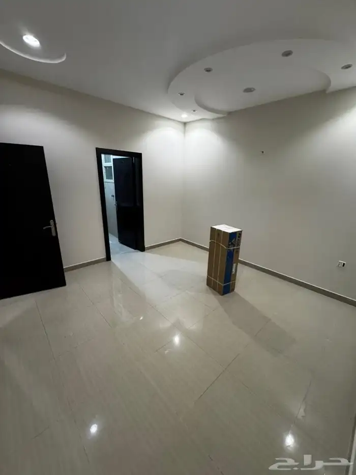 شقة ارضية بمدخل خاص 3