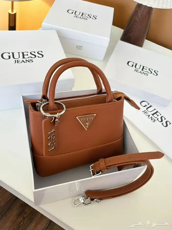 توفرت الآكثر طلبا  مع كافه الملحقات كما فصوره GUESS 12