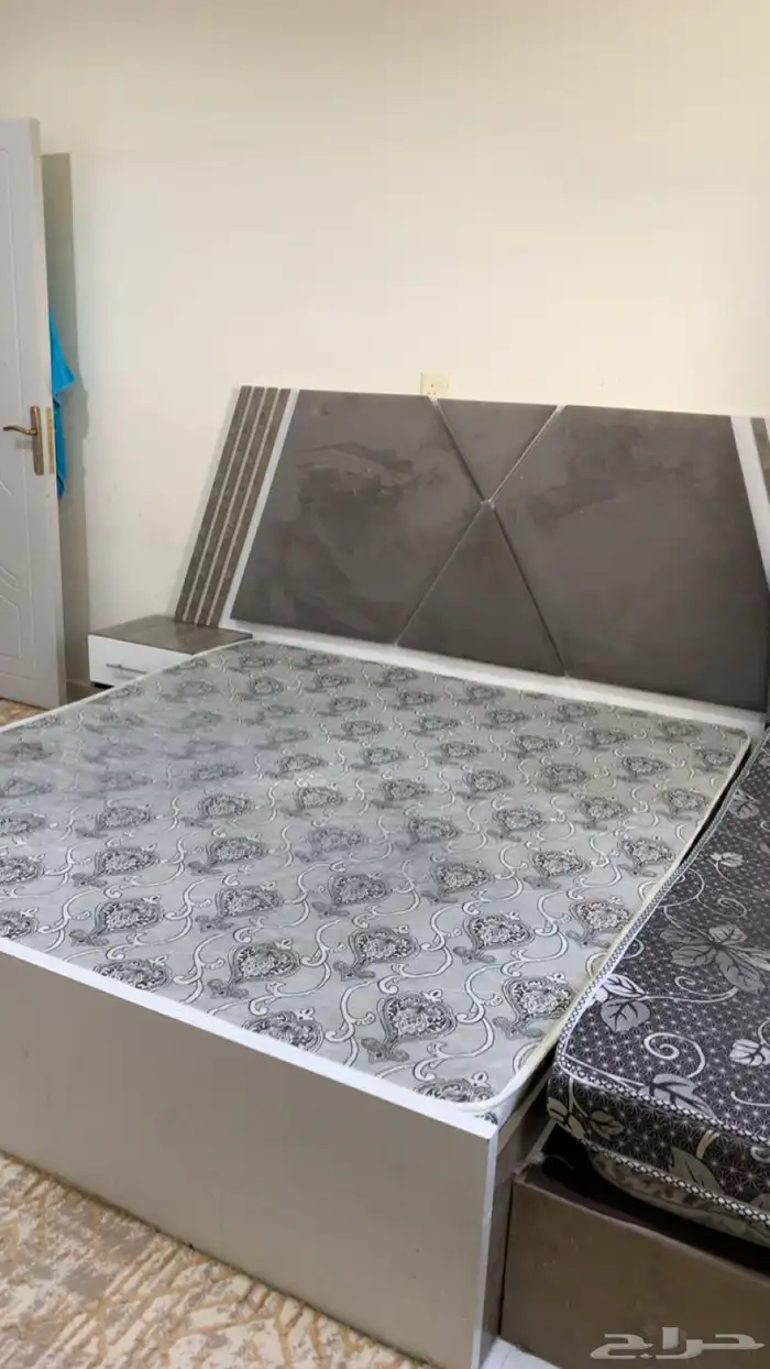 سرير غرفه نوم 1