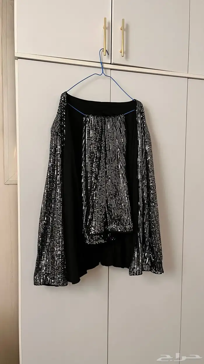 فساتين للبيع بمقاسات مختلفه   لبس مره وحده واحد م انلبس 3