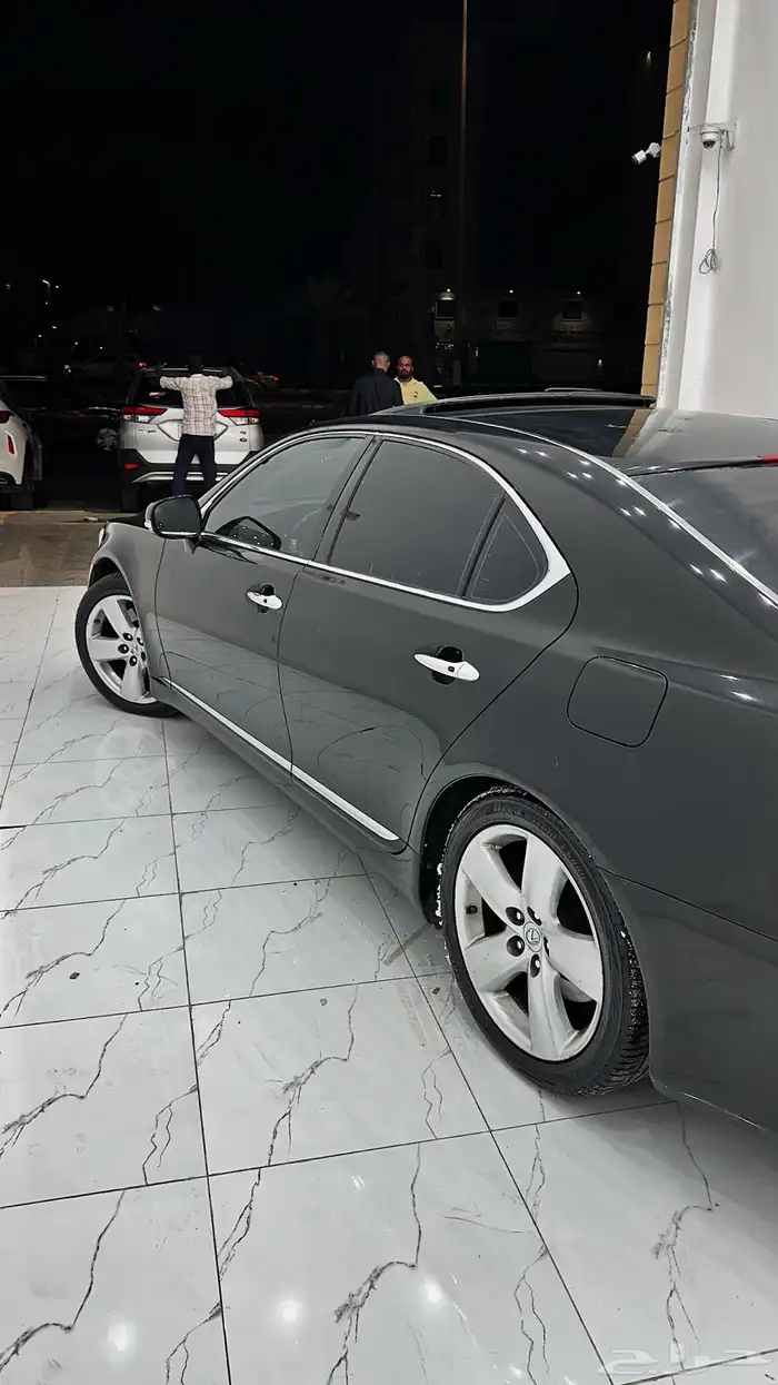 لكزس LS460 لارج 2012 3