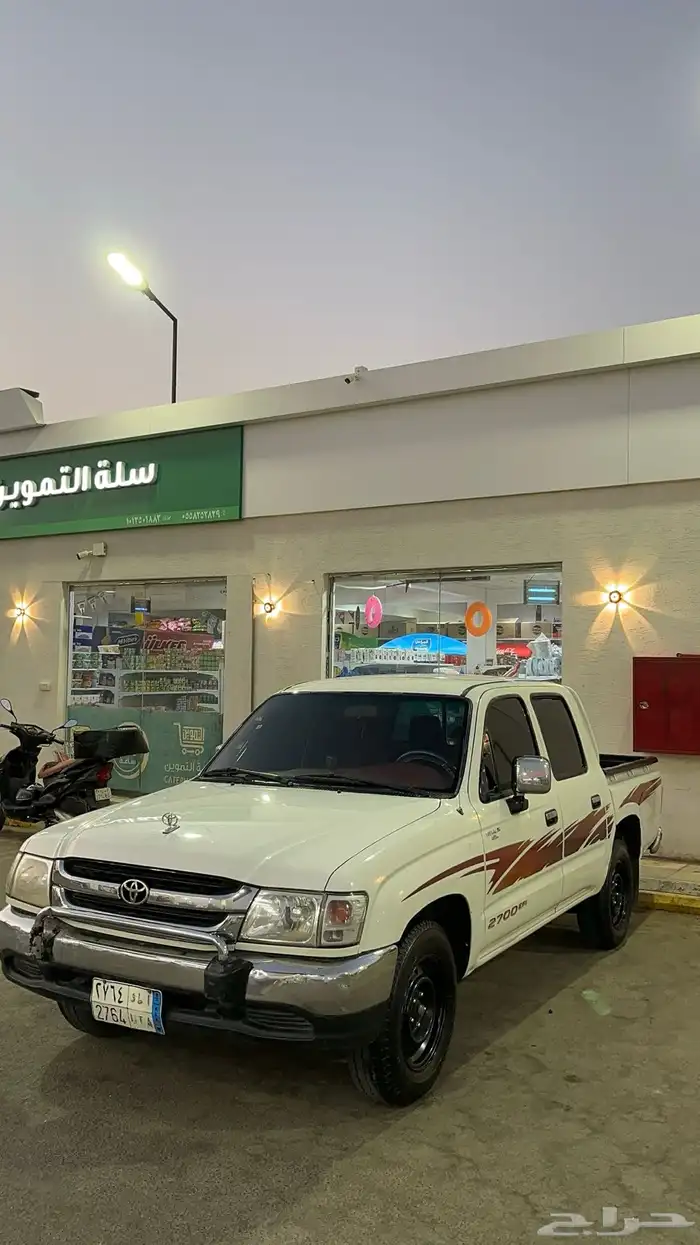هايلوكس 2004 1