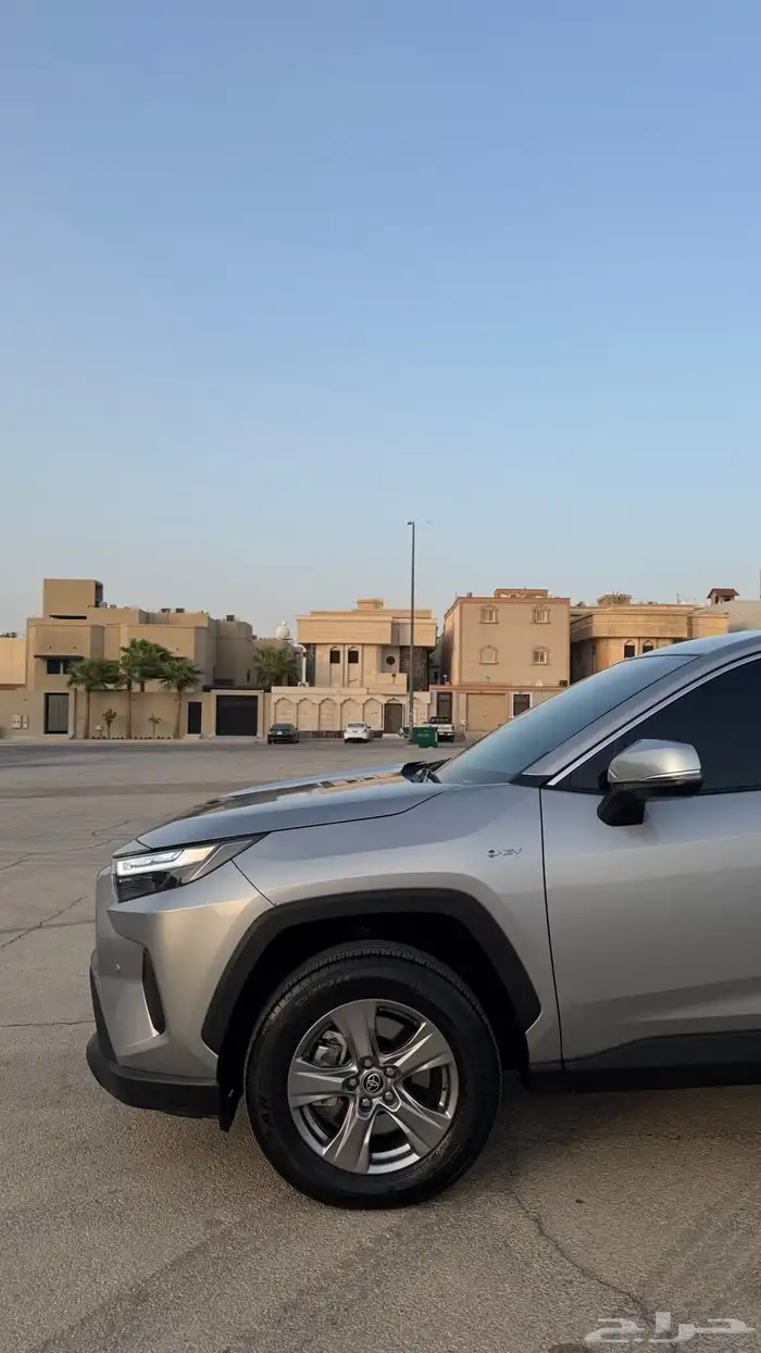 راف فور 2025 دبل هايبرد Le 8