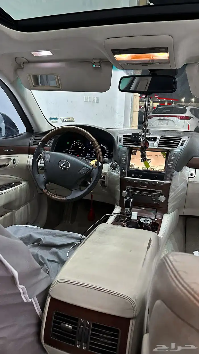 لكزس LS460 لارج 2012 6