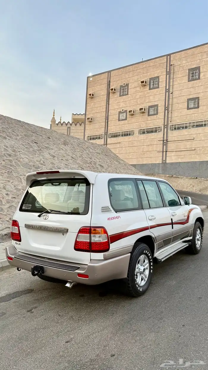 لاندكروزر GXR 2007 قير عادي نظيف 10