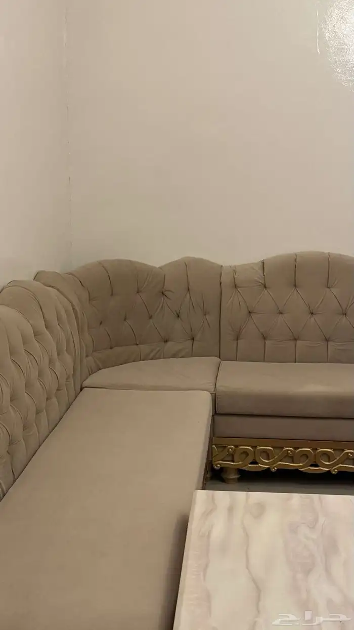 اثاث وكنب وطاولات 3