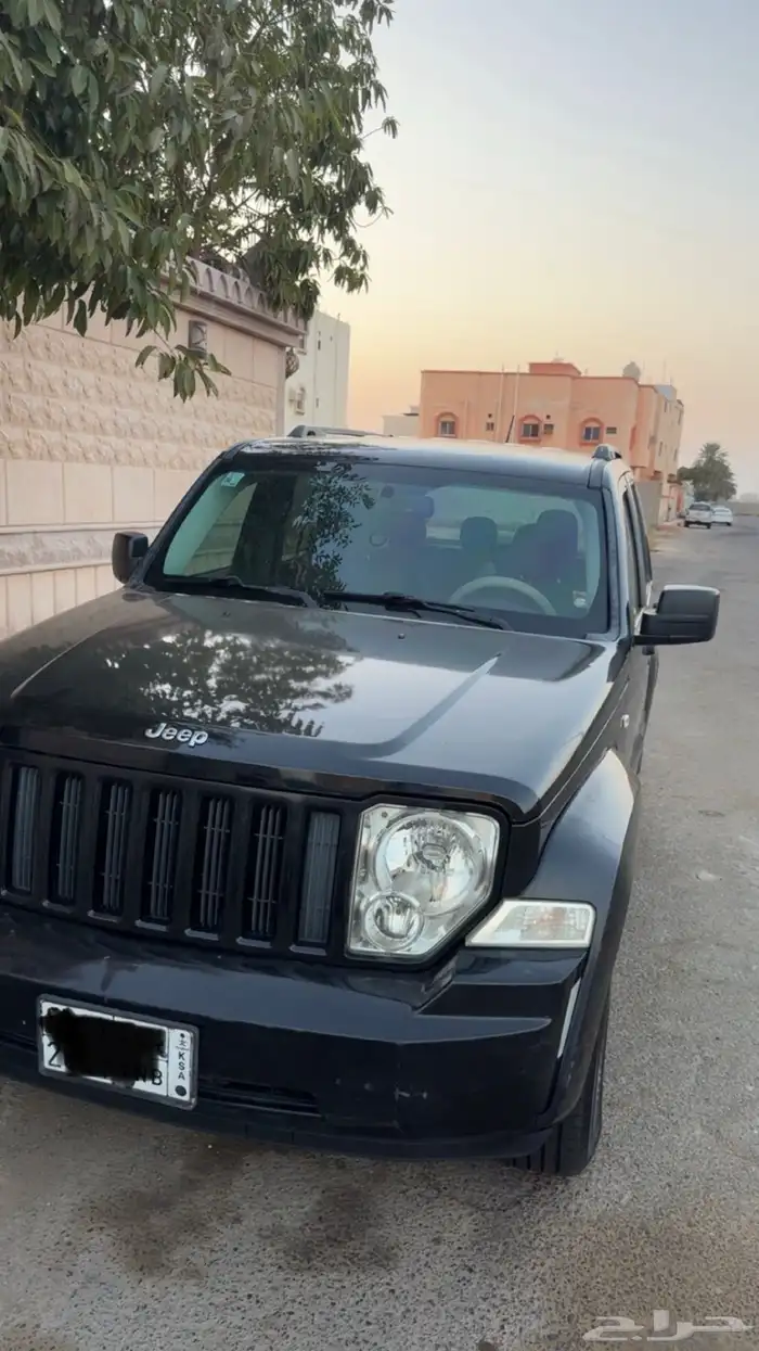 جيب ليبرتي - شيروكي 2012 15