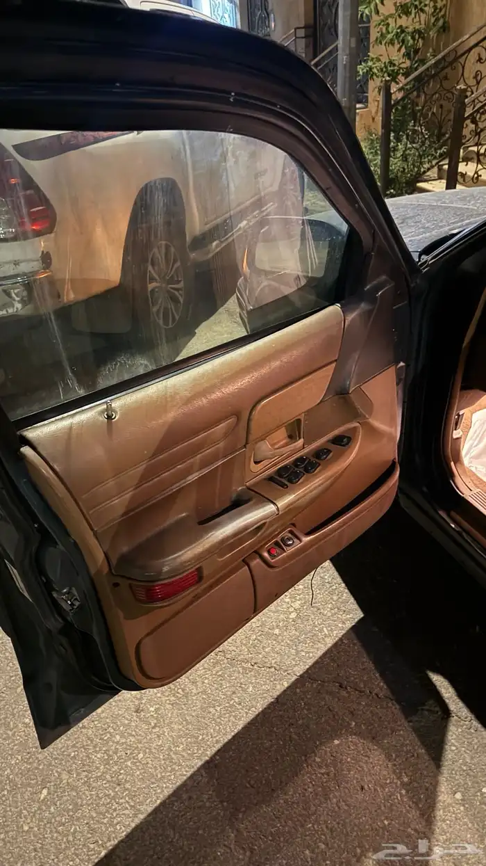 فورد كراون فكتوريا للبيع او البدل 29